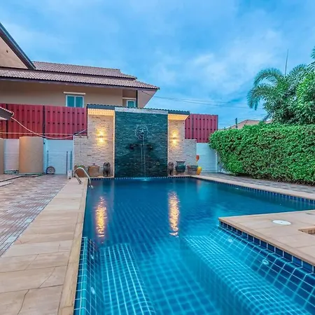 Jasmine Garden & Poll Villa Central Pattya